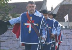 la compagnie senlisienne du patrimoine spectacle Louis XIII & ses mousquetaires